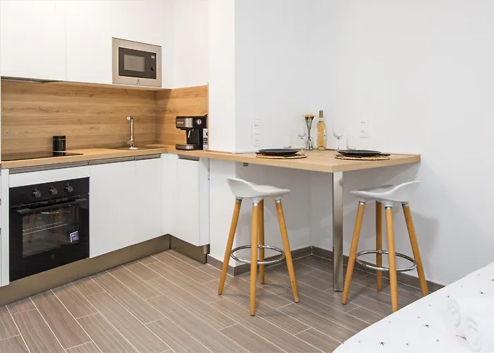 Joli Renove - Au Coeur De - Dt Apartment