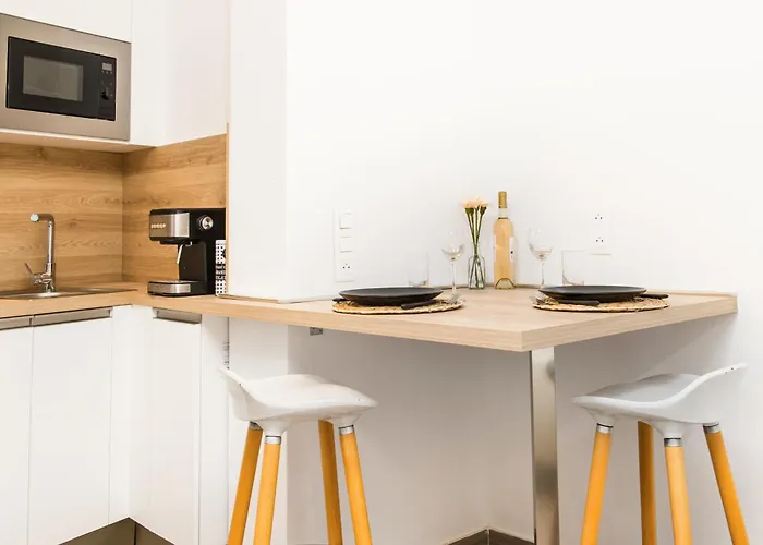 Joli Renove - Au Coeur De - Dt Μεντόν